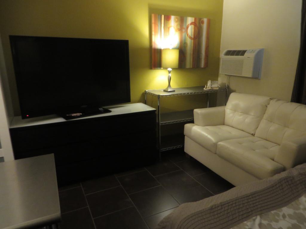 Riverside Suites North Mankato Стая снимка