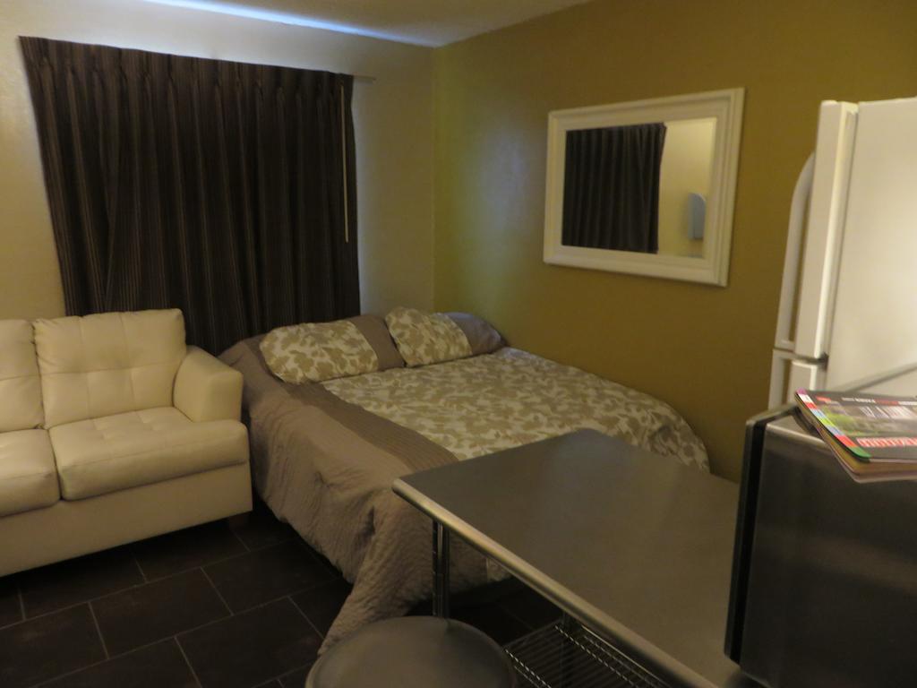 Riverside Suites North Mankato Стая снимка