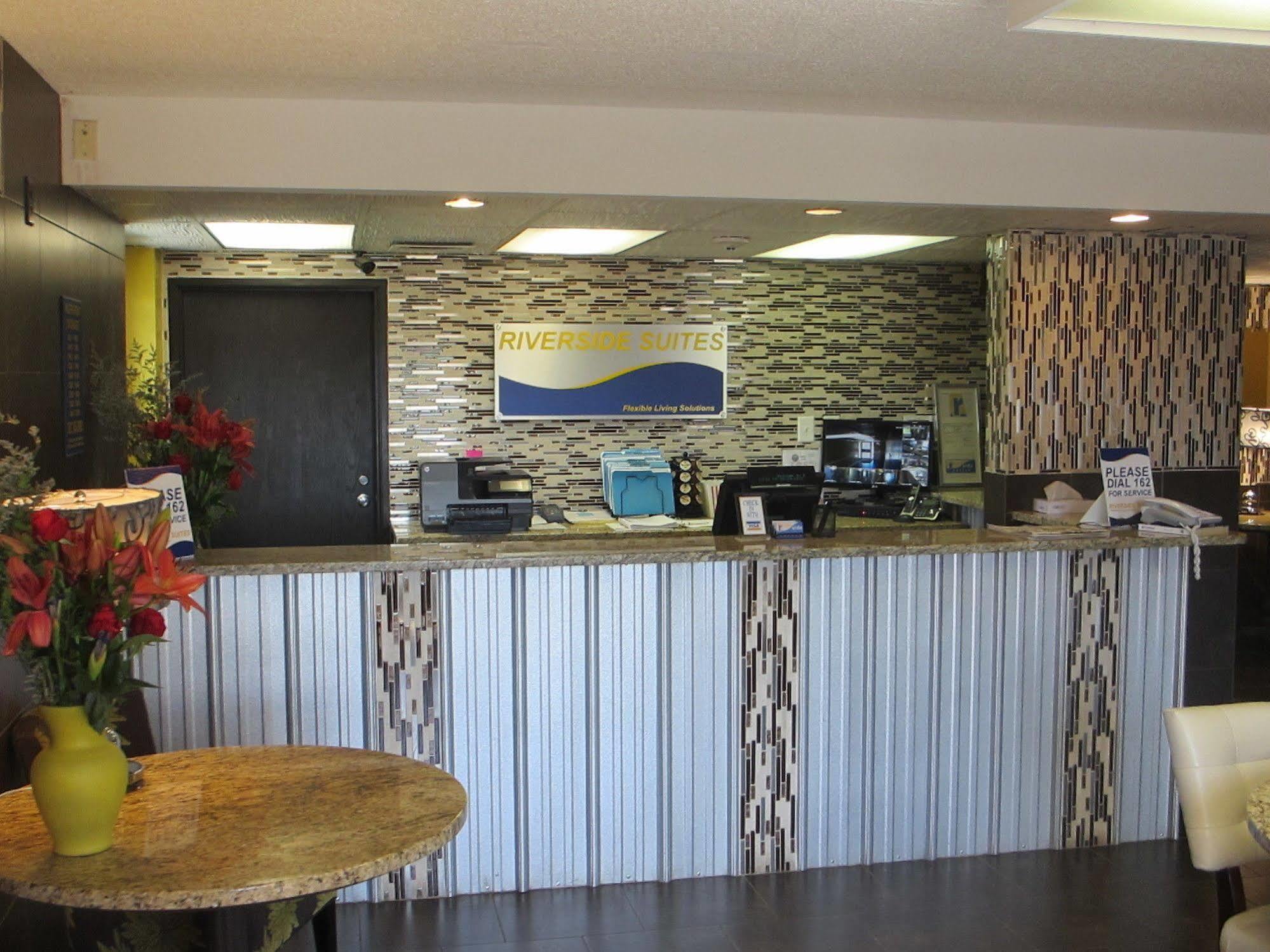 Riverside Suites North Mankato Екстериор снимка