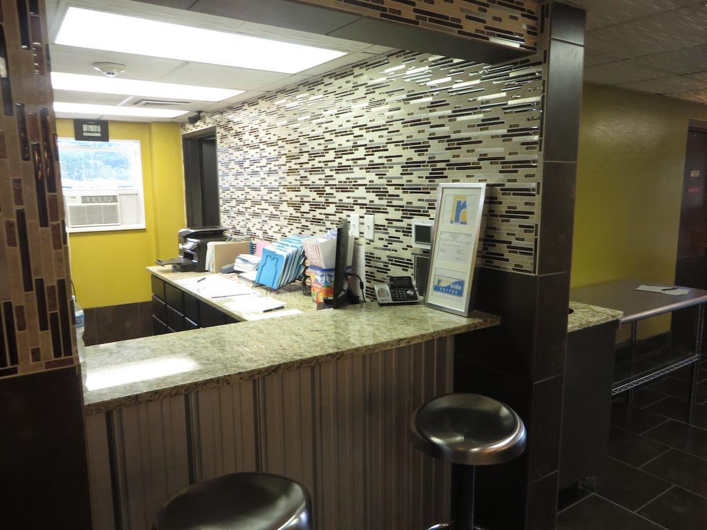 Riverside Suites North Mankato Екстериор снимка